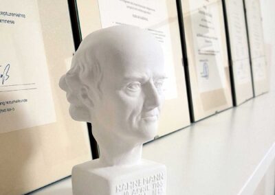 Samuel Hahnemann Büste